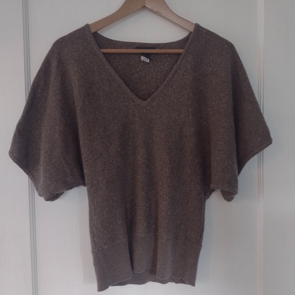 Banana Republic Cashmere Cotton Blend Sweater - Picture 4 of 9